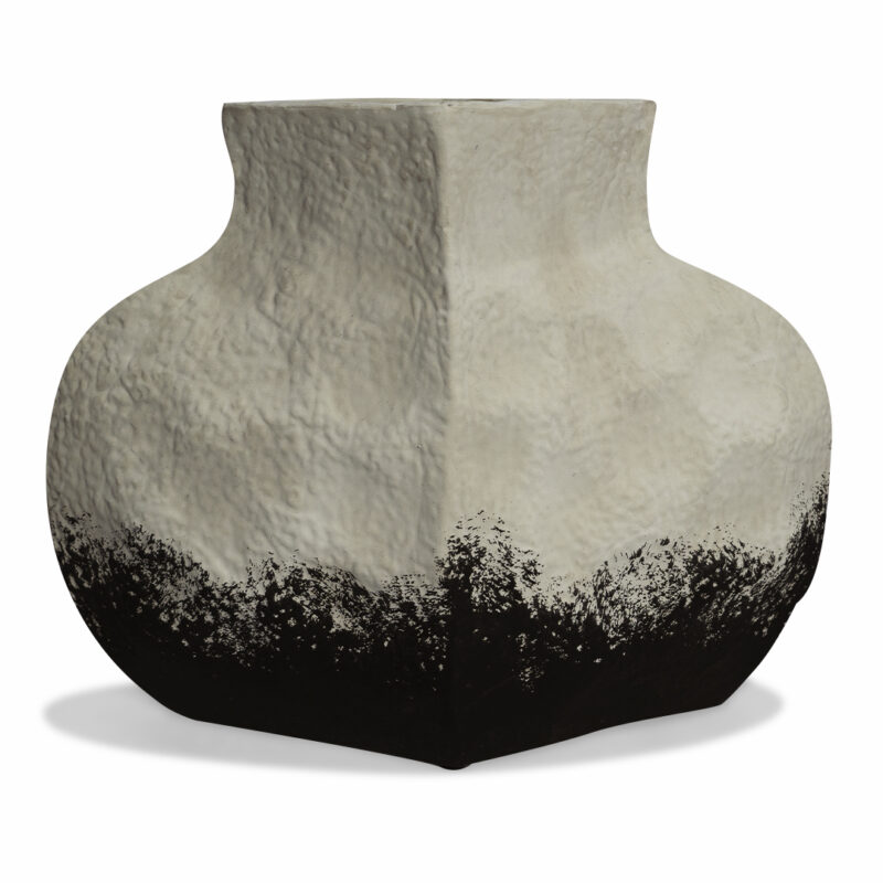 Más de 30 años de experiencia en el sector del mobiliario.